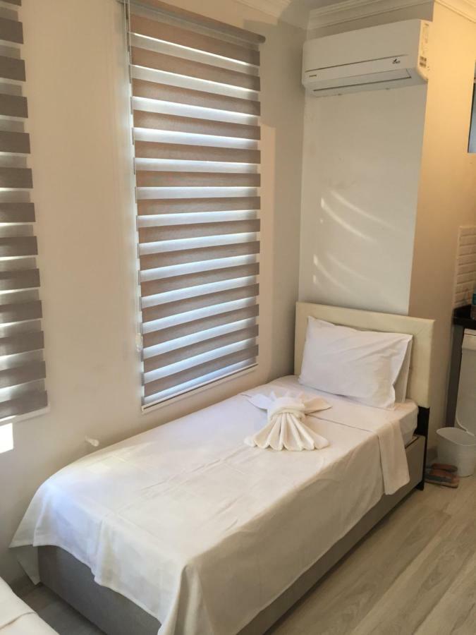 Serhat Apart Otel Istanbul Bagian luar foto